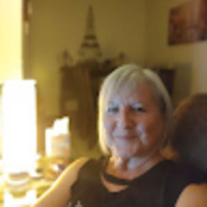 Meet your Posher, Annette